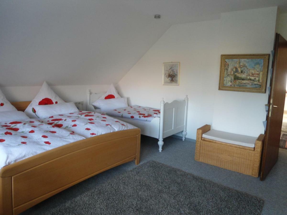 Ferienwohnung Raupe Фрицлар Экстерьер фото