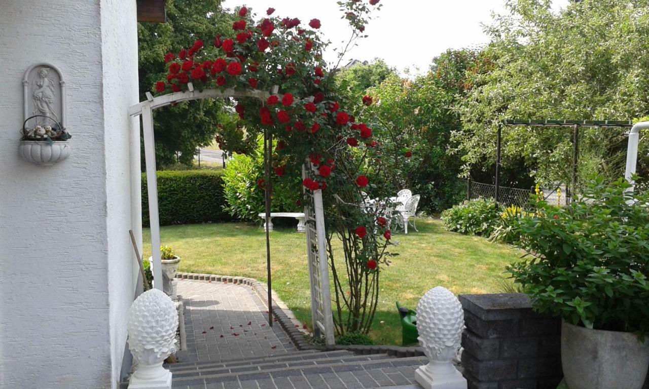 Ferienwohnung Raupe Фрицлар Экстерьер фото